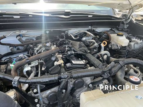 Used 2024 Toyota Tacoma SR5 AWD/4WD image 31