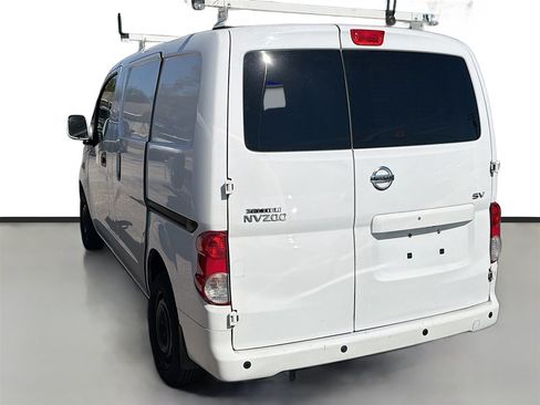 Used 2021 Nissan NV200 SV w/ Back Door Glass Package image 5