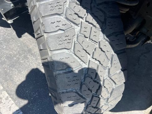 Used 2019 Chevrolet Silverado 1500 LT Trail Boss AWD/4WD image 22