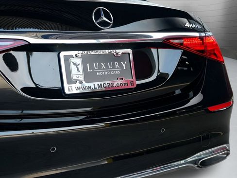 Used 2023 Mercedes-Benz S 580 4MATIC Sedan image 16