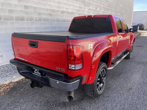 Used 2012 GMC Sierra 2500 SLT w/ SLT Convenience Package image 5