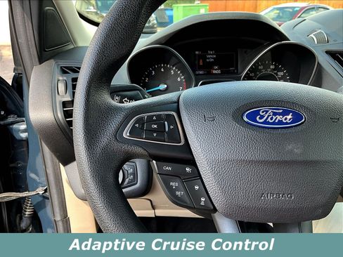 Used 2019 Ford Escape SE FWD image 11