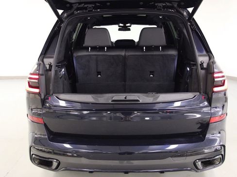 Used 2023 BMW X7 xDrive40i w/ Executive Package image 26