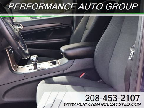 Used 2015 Jeep Grand Cherokee Laredo w/ Quick Order Package 23E image 25