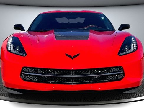 Used 2016 Chevrolet Corvette Stingray Coupe w/ 3LT Preferred Equipment Group image 2