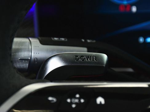 Used 2025 Mercedes-Benz S 63 AMG S w/ AMG Night Package image 46