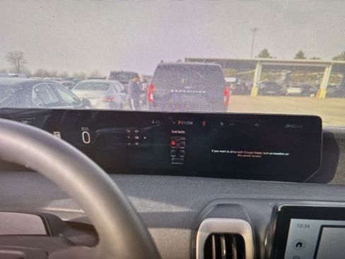 Used 2025 Ford Expedition Max Active image 11