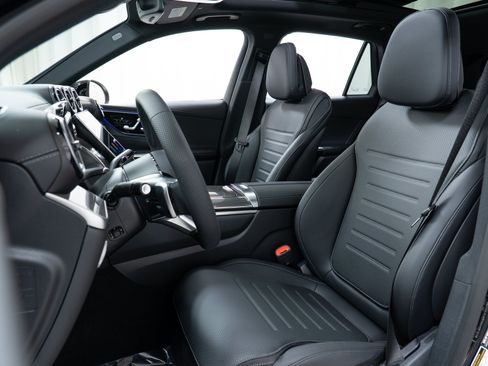 New 2026 Mercedes-Benz GLC 300 4MATIC image 13
