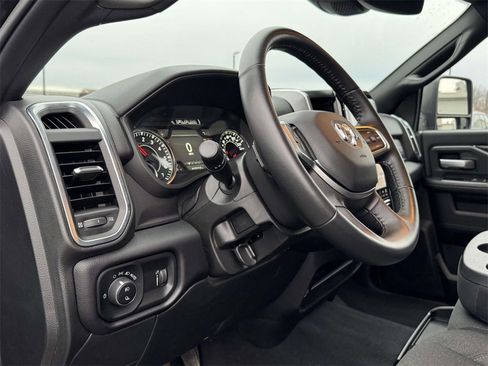 Used 2024 RAM 2500 Big Horn w/ Safety Group image 2