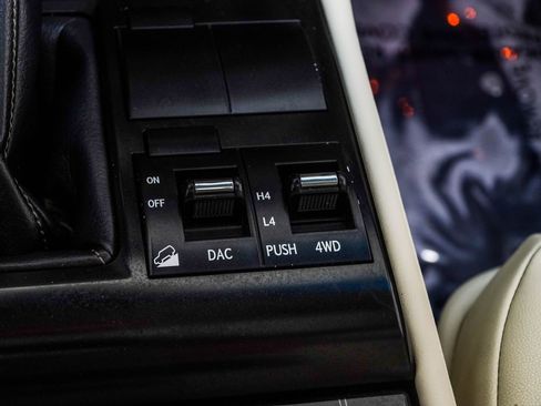 Used 2020 Lexus GX 460 Premium w/ Premium Package AWD/4WD image 21