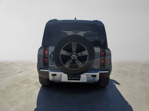 Used 2023 Land Rover Defender 110 AWD/4WD image 4