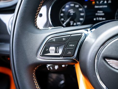 Used 2023 Bentley Bentayga Speed AWD/4WD image 35
