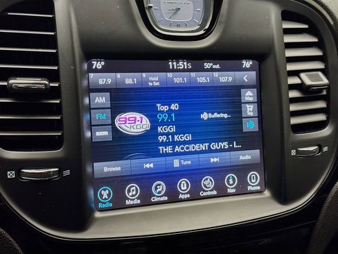 Used 2017 Chrysler 300 S image 11