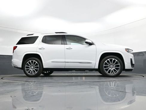 Used 2023 GMC Acadia Denali w/ Denali Ultimate Package image 29