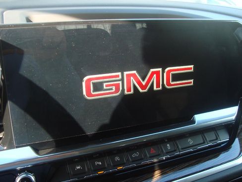 New 2026 GMC Sierra 1500 SLE w/ X31 Off-Road Package image 14