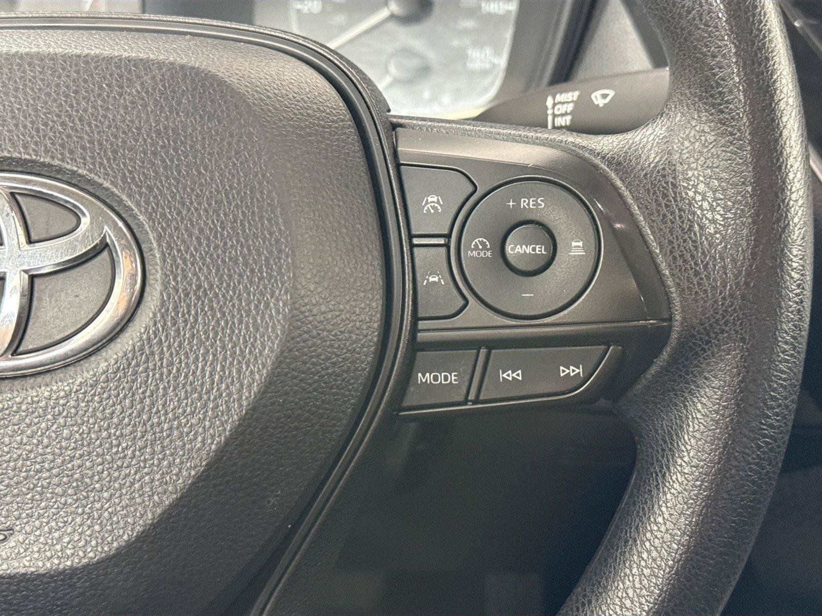 Certified 2024 Toyota Corolla LE FWD image 18