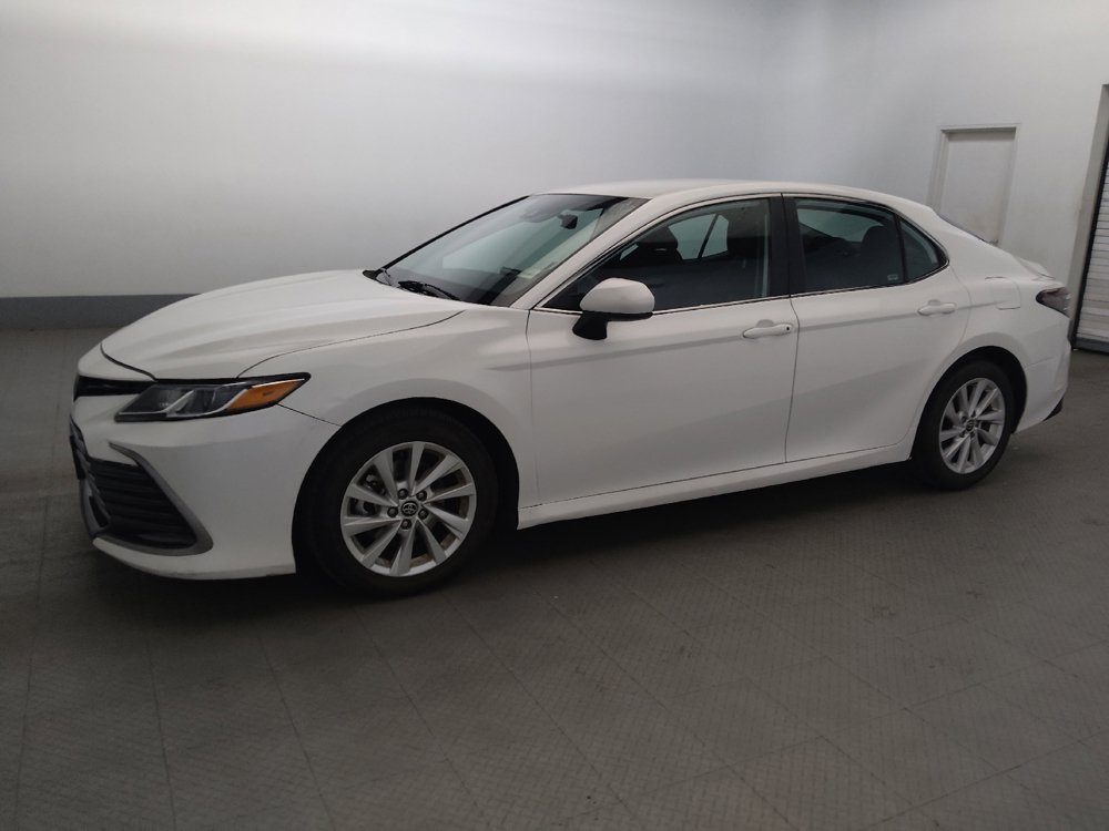 Used 2024 Toyota Camry LE FWD image 2