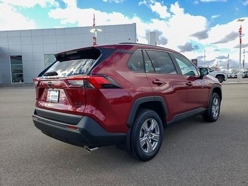 New 2025 Toyota RAV4 XLE image 5