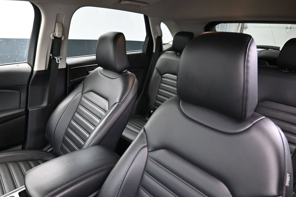 Certified 2022 Ford Edge SEL w/ Convenience Package AWD/4WD image 14