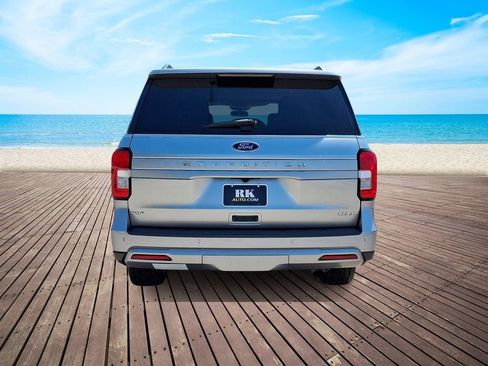 Used 2024 Ford Expedition Max XLT AWD/4WD image 5