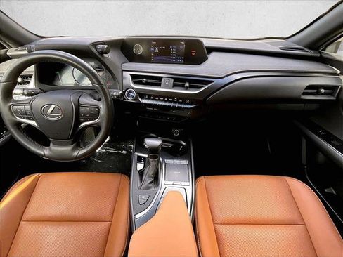 Used 2020 Lexus UX 250h w/ Premium Package AWD/4WD image 16
