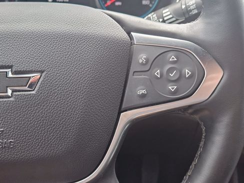 Used 2023 Chevrolet Traverse RS AWD/4WD image 30