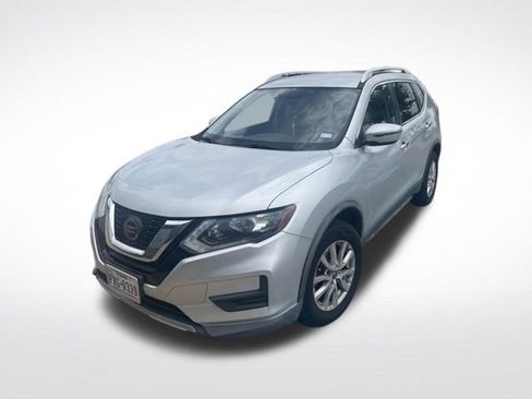 Used 2018 Nissan Rogue SV AWD/4WD image 3