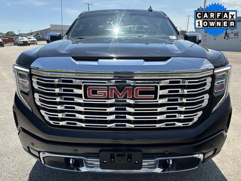 Used 2025 GMC Sierra 1500 Denali image 9