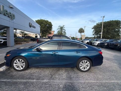 Used 2019 Chevrolet Malibu LT w/ Driver Confidence Package II FWD image 14