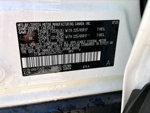 Used 2025 Toyota RAV4 XLE image 34