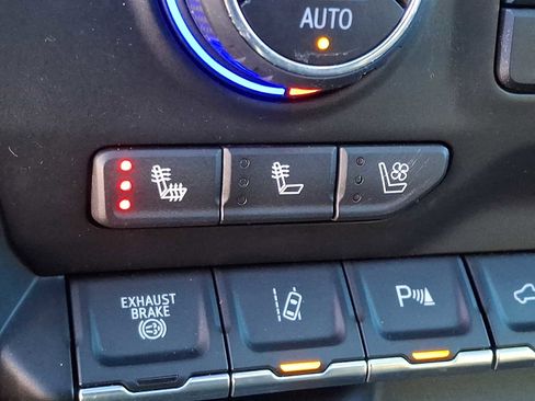 Used 2020 Chevrolet Silverado 2500 High Country w/ Z71 Off-Road Package image 25