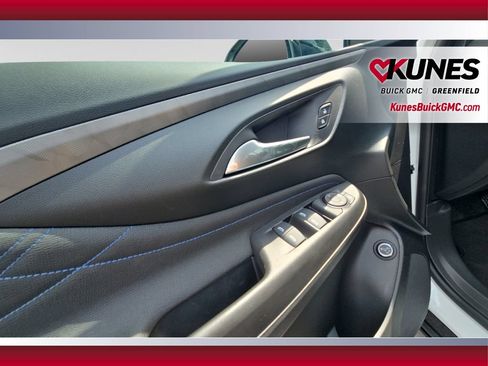 New 2026 Buick Envista Sport Touring w/ Convenience I Package FWD image 17