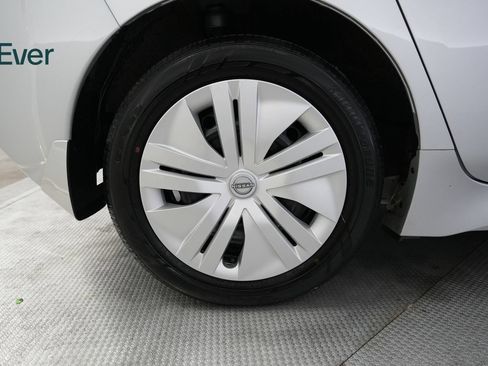 Used 2025 Nissan Leaf S FWD image 22