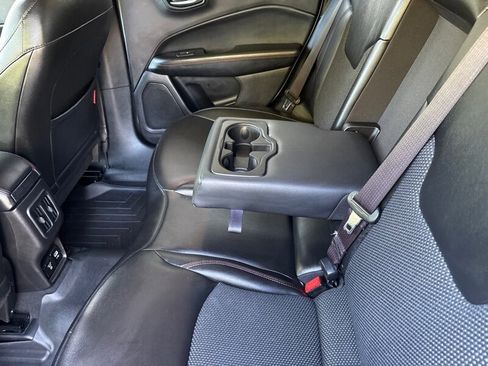 Used 2021 Jeep Compass Trailhawk image 14