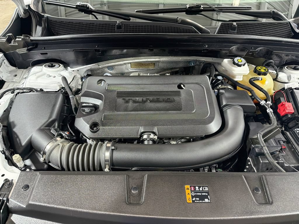 Used 2023 Buick Envision Preferred AWD/4WD image 30
