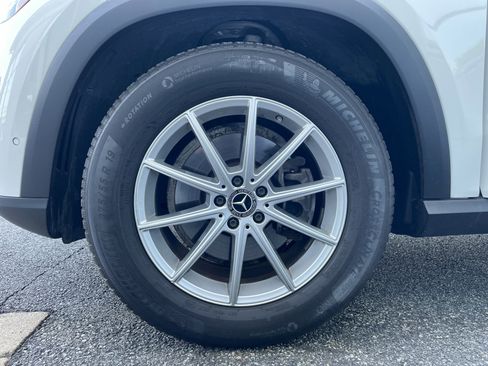 Used 2024 Mercedes-Benz GLE 350 4MATIC image 9