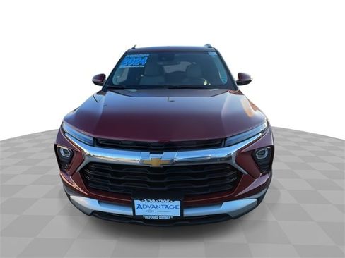 Certified 2024 Chevrolet TrailBlazer LT w/ Convenience Package image 3