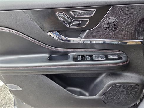 Used 2023 Lincoln Corsair Reserve w/ Equipment Group 201A image 28