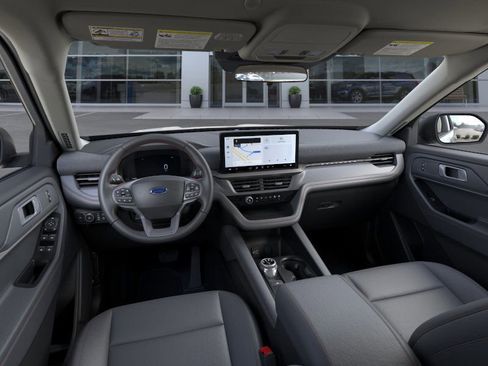 New 2026 Ford Explorer Active w/ Active Comfort Package image 9