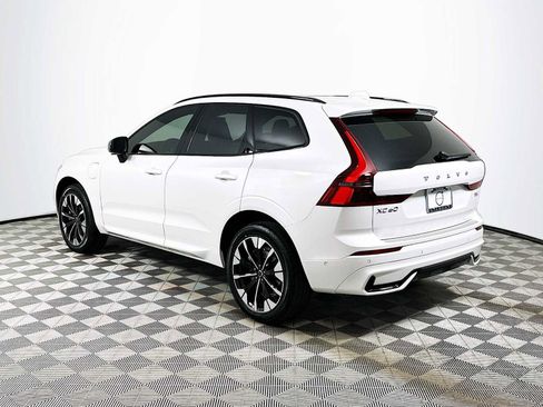 New 2026 Volvo XC60 T8 Plus w/ Climate Package PRO image 5