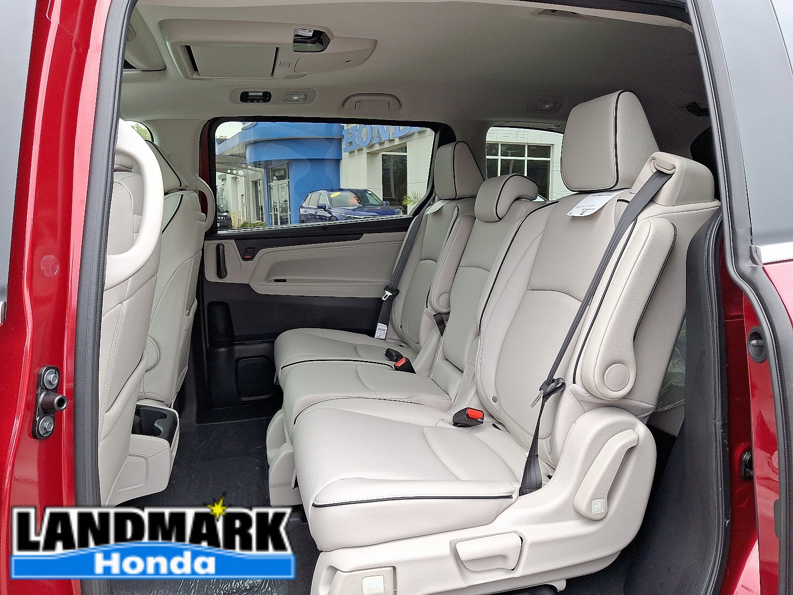 New 2027 Honda Odyssey Touring image 7