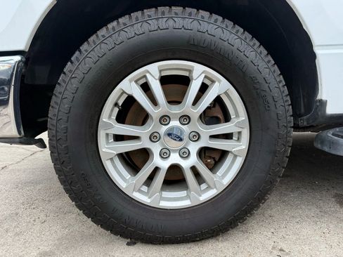 Used 2014 Ford F150 XLT w/ Equipment Group 301A Mid image 22