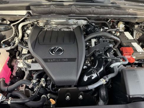 Used 2024 Lexus RX 350 Premium image 27