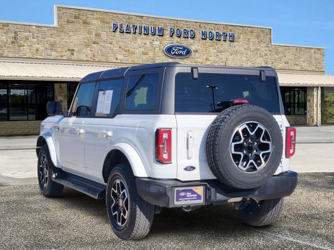 Used 2025 Ford Bronco Outer Banks AWD/4WD image 4