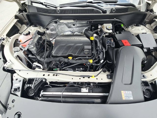 New 2026 Chevrolet Trax RS w/ Sunroof Package FWD image 18