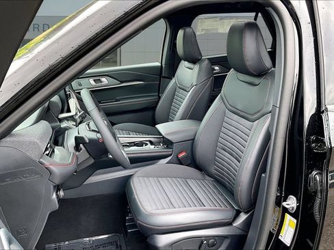New 2026 Ford Explorer ST-Line w/ ST-Line Street Pack AWD/4WD image 26