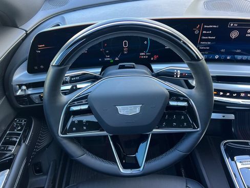 Used 2026 Cadillac Lyriq Luxury w/ LPO, Floor Liner Package RWD image 15