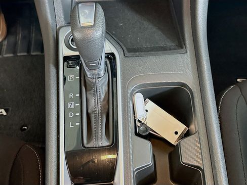 Used 2025 Nissan Sentra SV FWD image 24