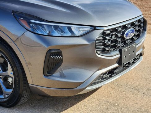 Used 2023 Ford Escape ST-Line w/ Tech Pack #1 image 12