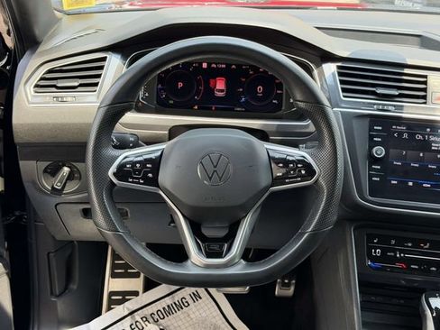 Certified 2024 Volkswagen Tiguan SEL R-Line AWD/4WD image 14